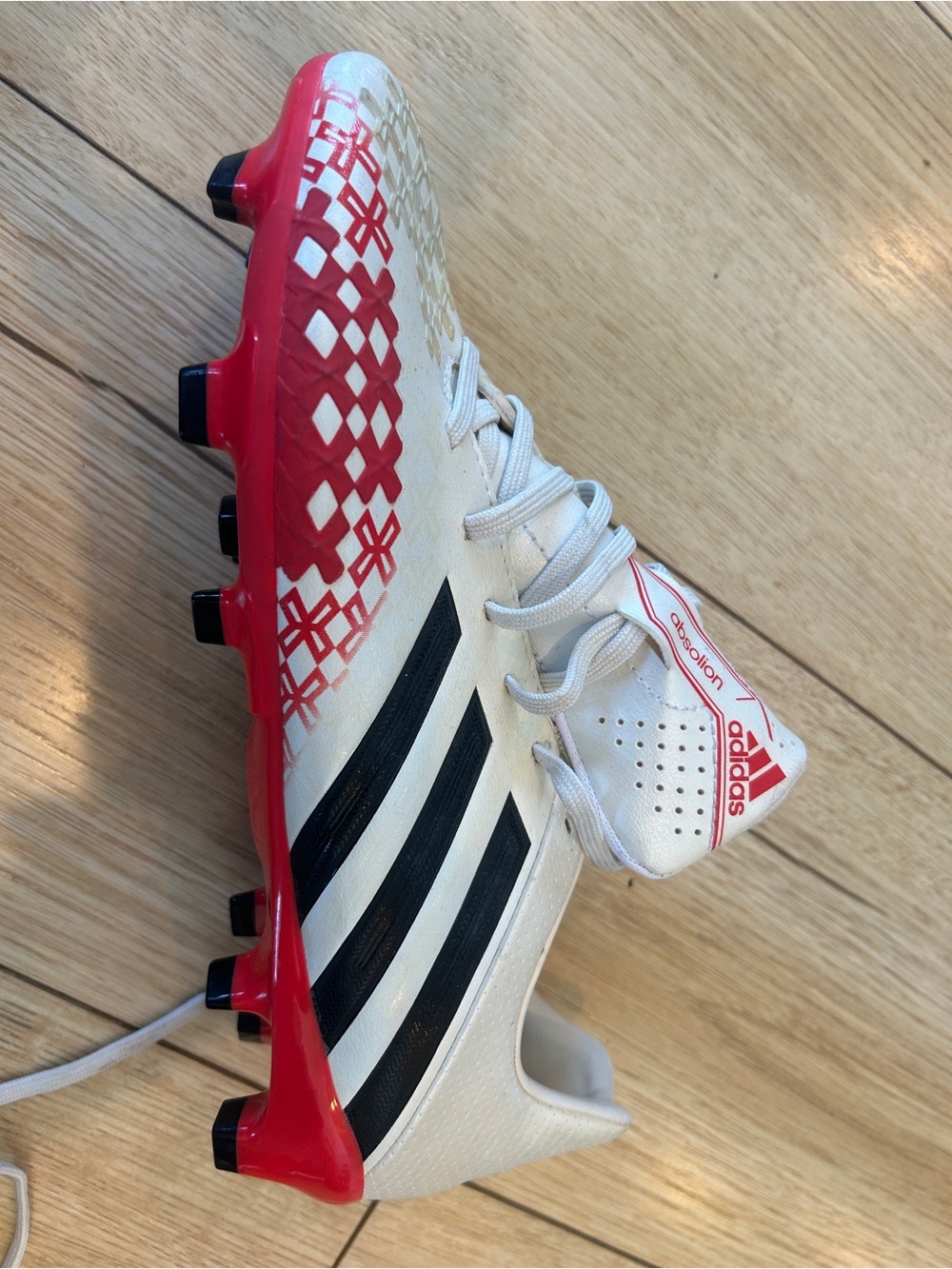 Adidas Absolion Soccer Cleats – Men’s Size 8.5 – White & Red – Brand New - Picture 5 of 8